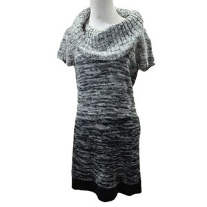 Lei knit Ombre Black Sweater short sleeve